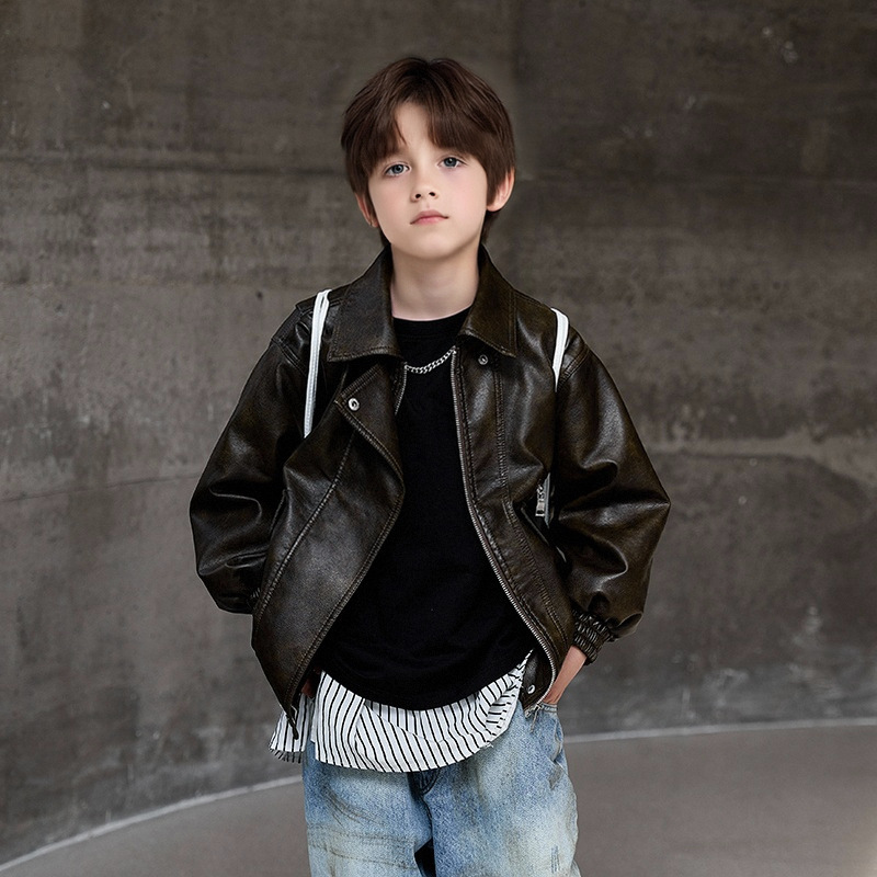 Cappotto antivento impermeabil - Streetwear Brand Logo Design recensione e prezzo